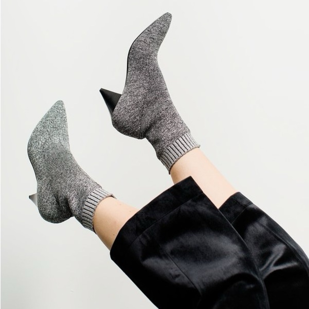 DOLCE VITA // silver boots